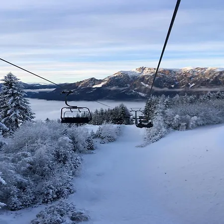 With Terrace, Sauna Near The Border Triangle Tatil Evi *