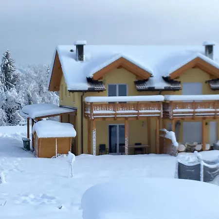 Vakantiehuis With Sauna, Near The Dreilaendereck Area Seltschach